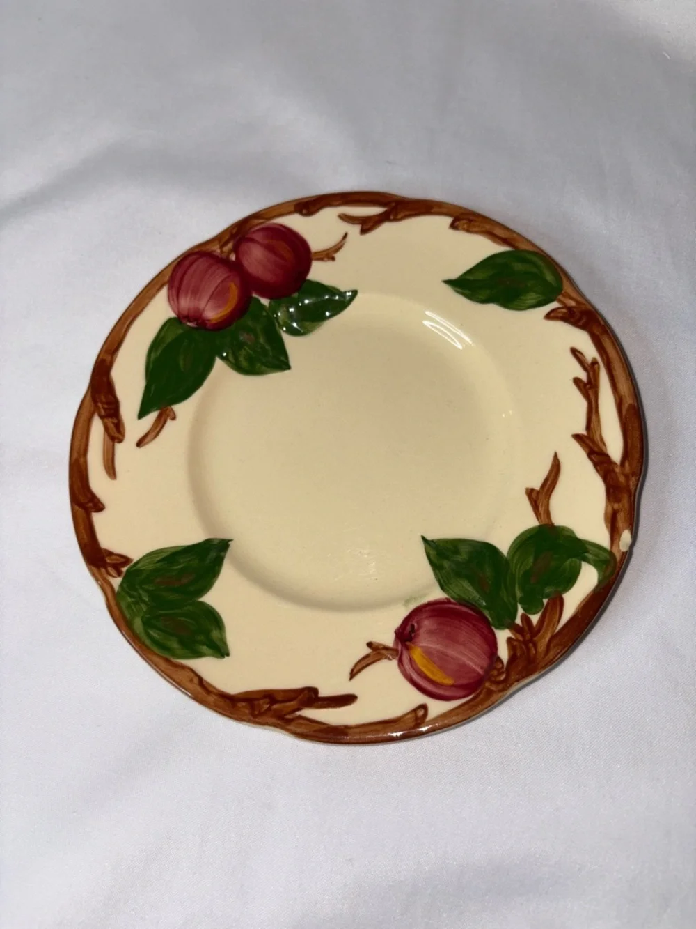 Franciscan Apple Set of 4 Saucer Plates 6.5” Vintage USA Hand Painted - AS IS